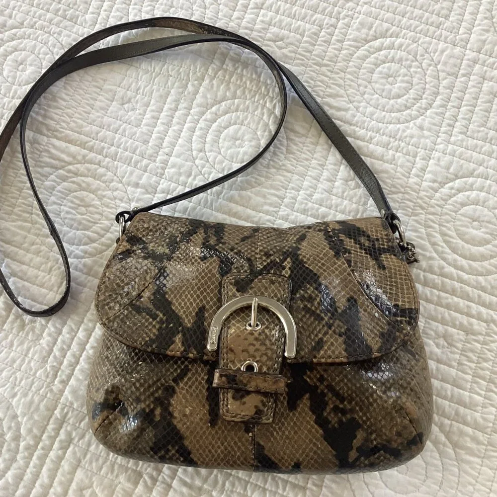Vintage Coach Soho Snake Python Reptile Pattern Leather Crossbody Flap Bag - Picture 16 of 16